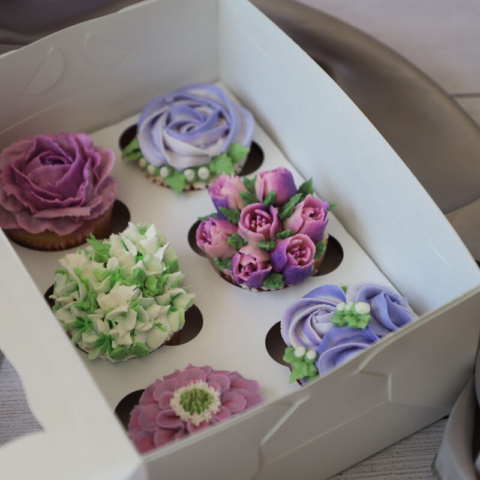 Floral Cupcakes for Mother's Day