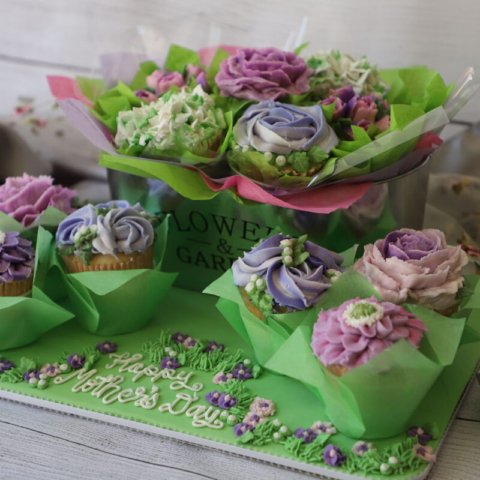 Floral Cupcakes for Mother's Day