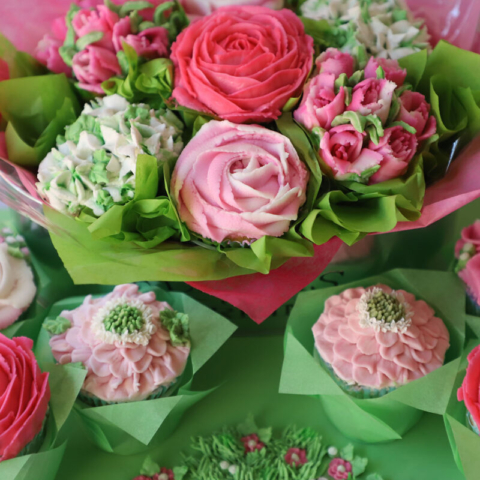 Floral Cupcakes for Mother's Day