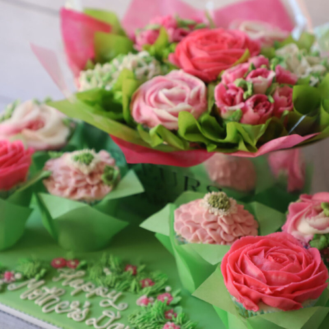 Floral Cupcakes for Mother's Day